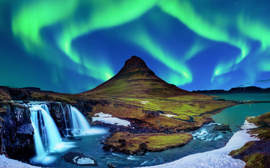 Northern Lights in Iceland: When, Where and How to See Them