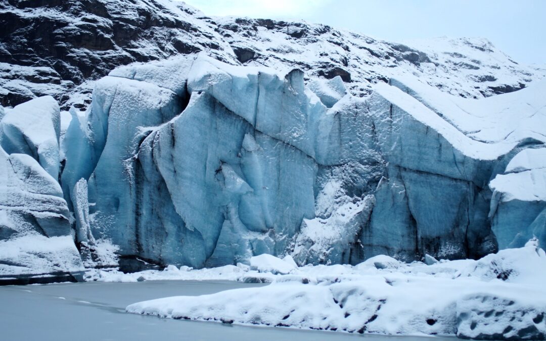 5 Things You Should Know Before Doing a Glacier Hike Tour in Iceland